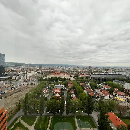 Stylish With Stunning View Possibility Of Parking Apartamento *