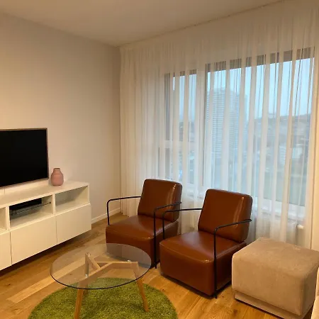 Stylish With Stunning View Possibility Of Parking Appartamento
