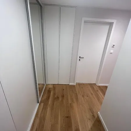 Stylish With Stunning View Possibility Of Parking * Pressburg